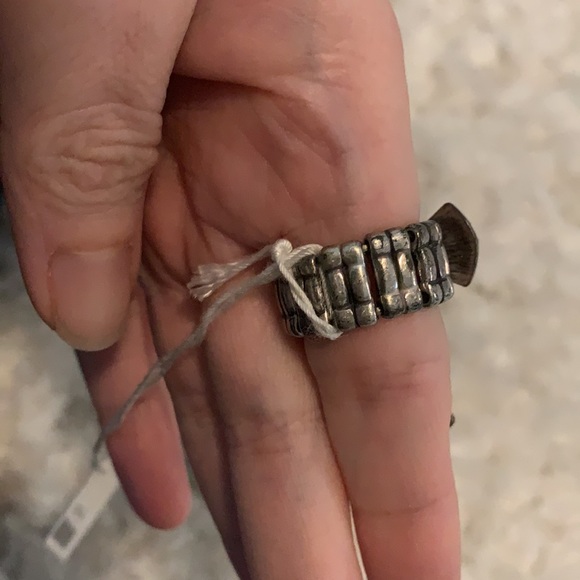 Adjustable Cross Ring - Picture 3 of 3